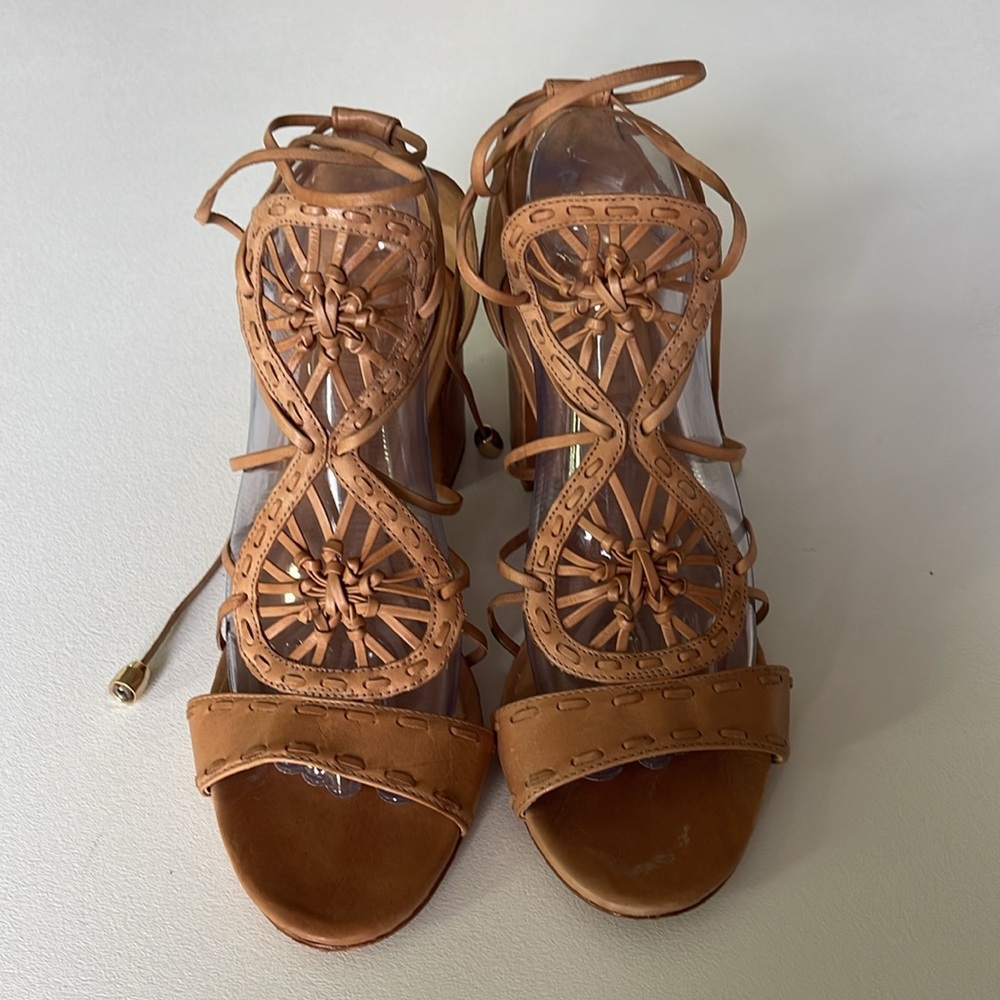 SCHUTZ Alianna Leather Medallion Boho Ankle Wrap Sandals Tan Block Heel Size 10